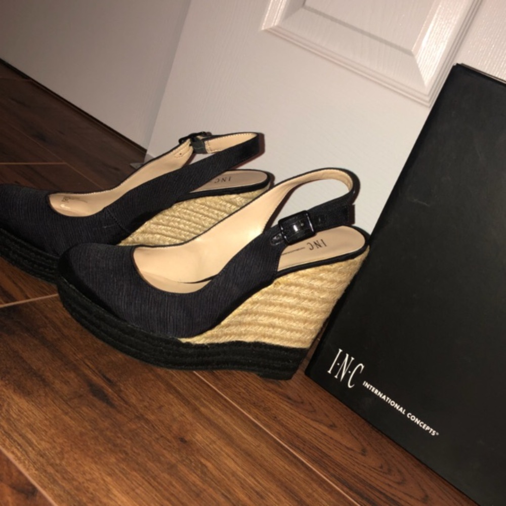 I.N.C wedges!